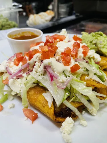 Del Cielo Tamales Restaurant
