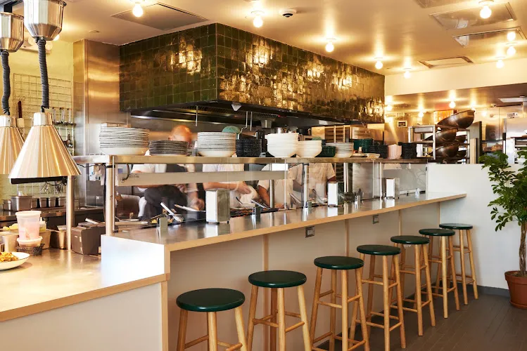 Dig Inn on 4th