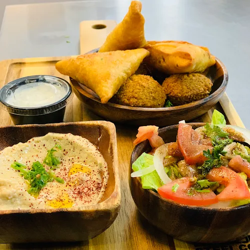 Food Land Market