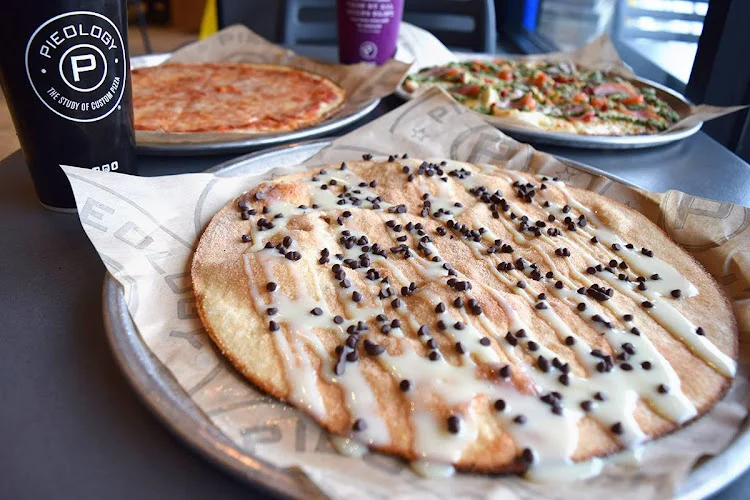 Pieology Pizzeria, Seminole