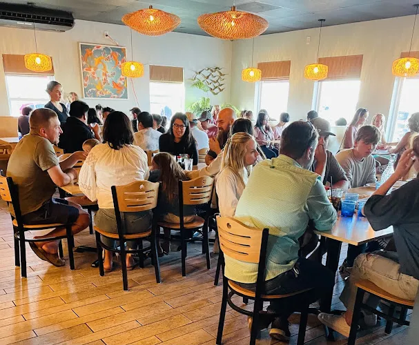 Single Fin Thai-Sushi Restaurant